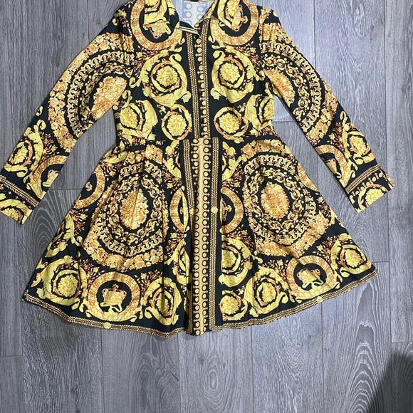 Glamaker Yellow & Black Dress - Picture 3 of 5